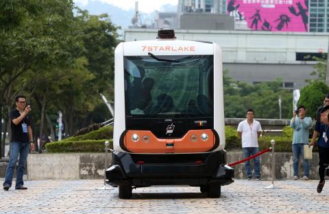 Driverless minibus to begin test run on Taipei street in August